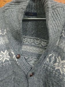 Stylish Grey Patterned Cardigan