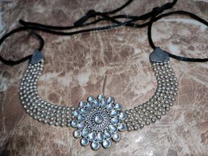 Silver Tone Statement Choker with earrings