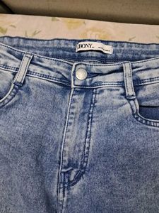 Wide Leg Cargo Jeans