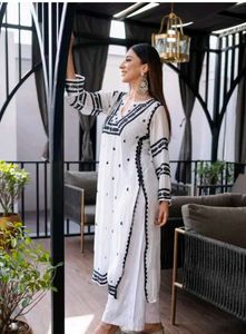 White Embroidered Kurta