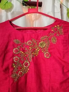 Women Ethnic + Festive Wear Blouse