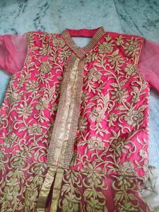 Lahenga/ Ethnic Gowns