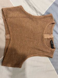 Textured Sleeveless Crop Top