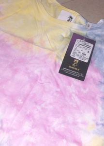 Multi-colour T-shirt For Summers