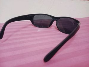 Ray Ban Original UV Protection Sunglasses 🕶️