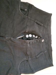 Black High-Waisted Jeans