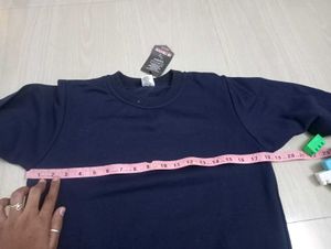 Navy Blue Sweatshirt M