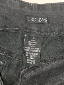 Black Comfortable Jegging Type Jeans
