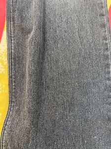 Straight Jeans