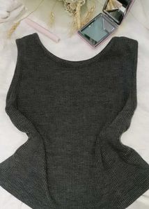 Grey Crop Top✨