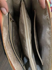 Van Heusen Handbag
