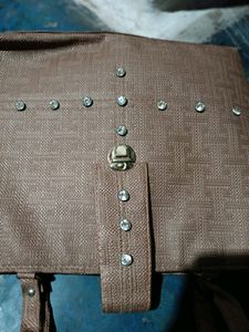 Beautiful Brown Handbag 👜