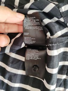 H&amp;M Ribbon Blouse