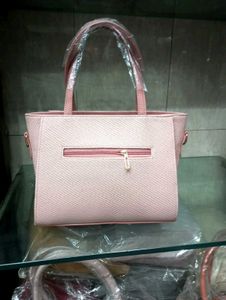 ✨Stylish Pink Handbag 👜
