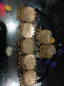 Gold-toned Leaf Design Jewellery Set