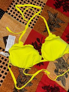 🤩Beautiful Lemon Bikini Set🤩