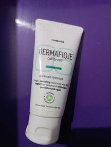 Dermafique Moisturizer