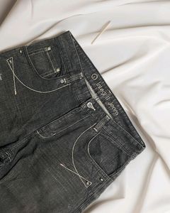 Integriti Jeans