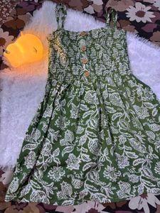 Green Floral Dress 👗
