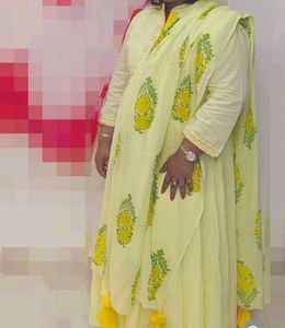 Bunaai Carnation Suit Set 3XL