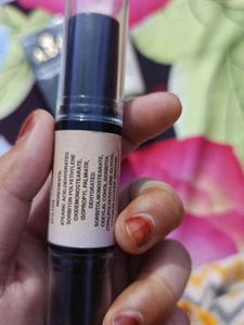 Foundation and 2 in 1 concealer combo