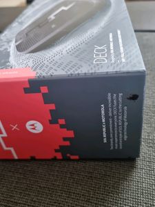 Motorola Deck Sol Republic Wireless Speakers