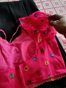 PLAIN SAREE WITH EMBROIDERY BLOUSE