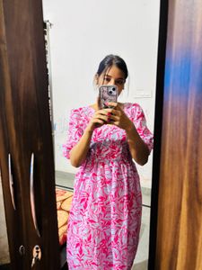 Stylish midi dress