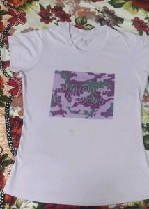4 Sets Of Baggy T-shirt.