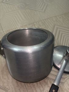 Vintage Nialep Pressure Cooker