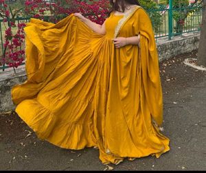 full flair Anarkali Kurta Set