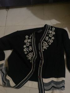 Vintage Floral Embroidered Cardigan