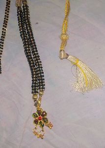 Sparkling Black &amp; Gold Necklace Set Of 2