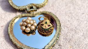 Antique Pendant Duo - Unique Vintage Charm