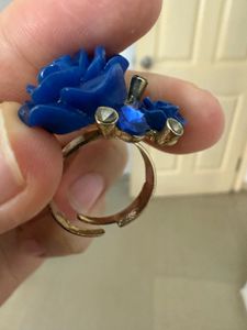 Finger rings