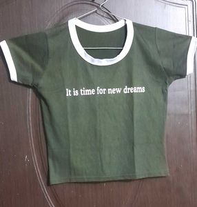 olive green crop top 👕😇