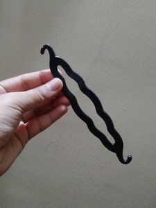 Pari Hair Lock