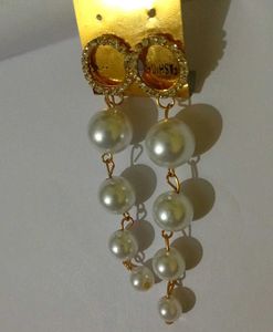 Pack Of 4 Stylish Earrings