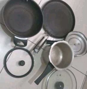 Cookware Set - Gently Used