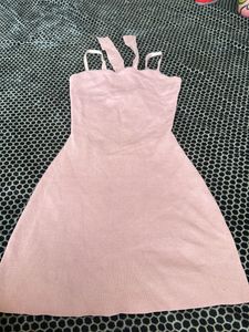 Pink Dress with Unique Bow Design Bodycon Sleevele