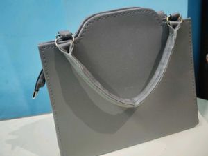Chic Grey Handbag