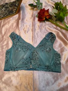 Lace Detail Bra