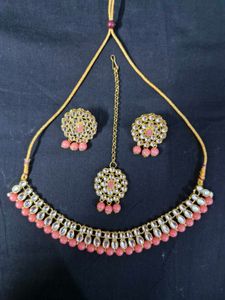 Pink Necklace Set With Earrings &amp; Mangtika