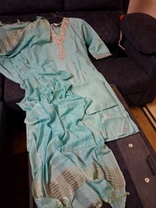 Embroidered Kurta Xl Size