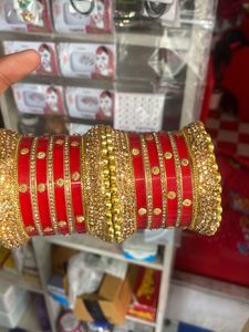 Churha Set In Red Colour