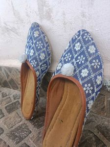 jutti , traditional wear ,