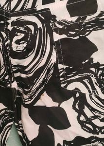 Black and White Floral Print Pants
