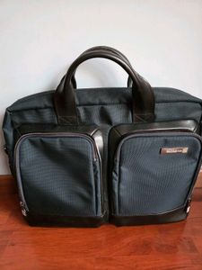 Samsonite Sefton Medium Briefcase Laptop Bag
