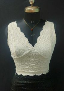 Lace Crop Top - Stylish & Trendy