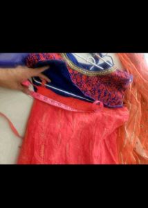 Embroidery blouse luchnowi lehenga &amp; dupatt